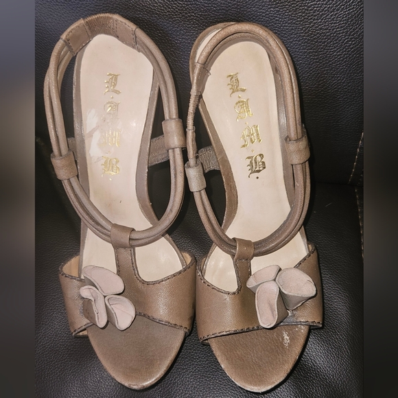 L.A.M.B. Dark Taupe Leather Ultra High Stiletto Heels w. Rosette LAMB size 7.5 - Picture 2 of 16